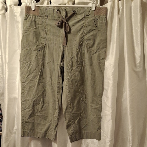 Counterparts Pants - Counterparts Khaki Cargo Crops 16